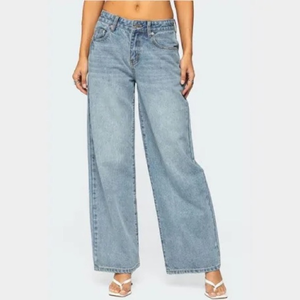 Edikted Light Blue Flare Jeans